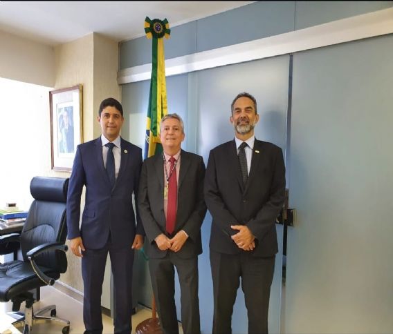 Ministro da Controladoria Geral da União recebe o Controlador do Município de Campina Grande
