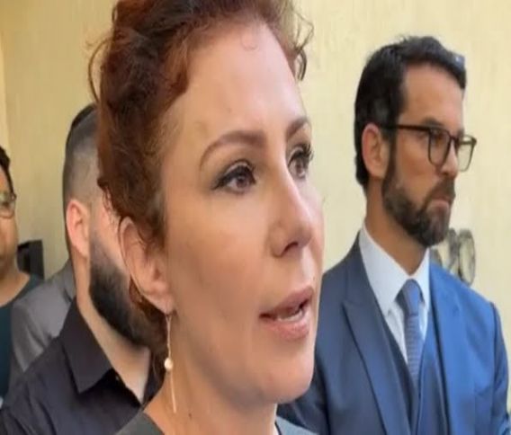 PGR pede prisão de Carla Zambelli após deputada condenada pelo STF deixar o Brasil: o que acontece até agora?